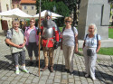 U Vlašského dvora se zbrojnošem
